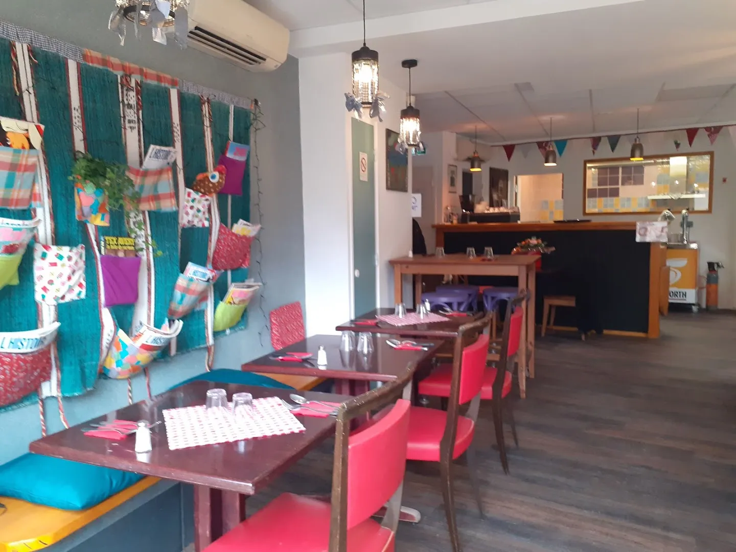 Le CAFE de l'ARCHE de Condrieu